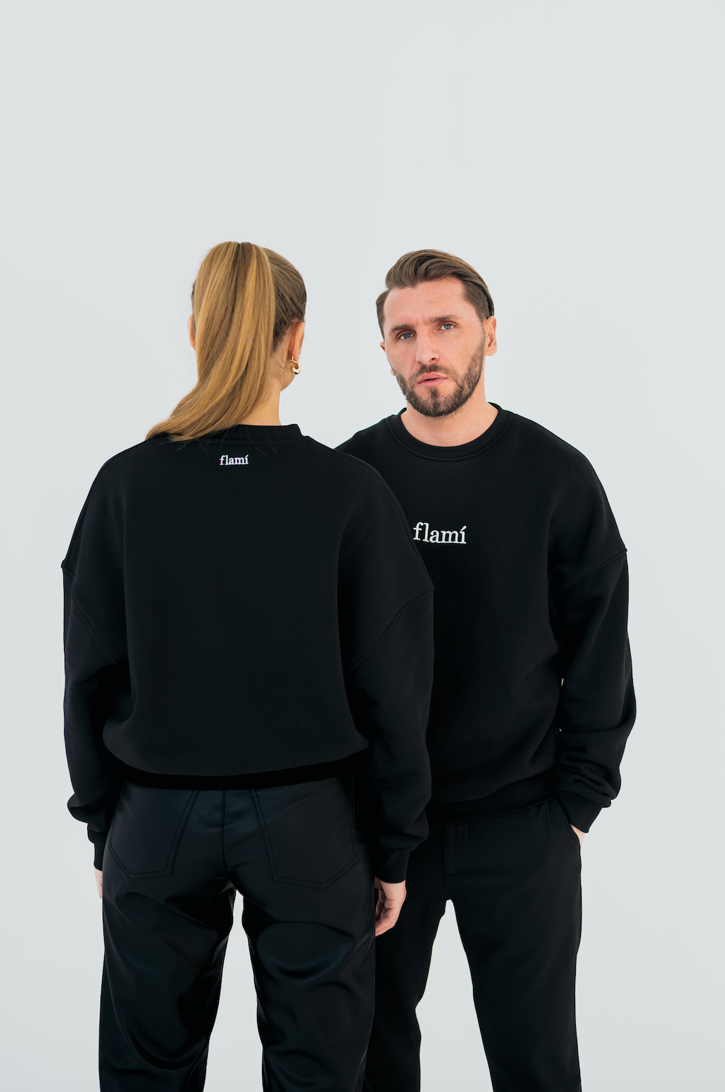 Oversized Sweatshirt - Black White