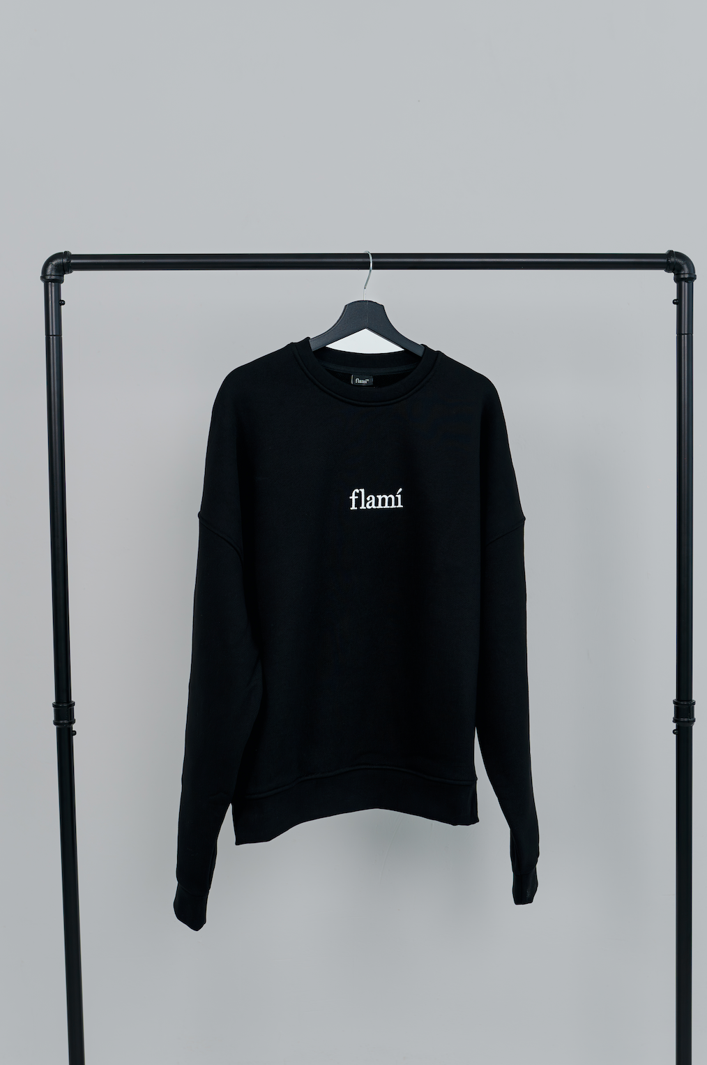 Oversized Sweatshirt - Black White